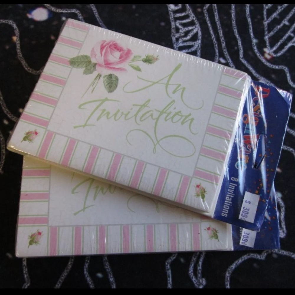 Bundle 3 packs invitations, 8 in each (24 New In Package)